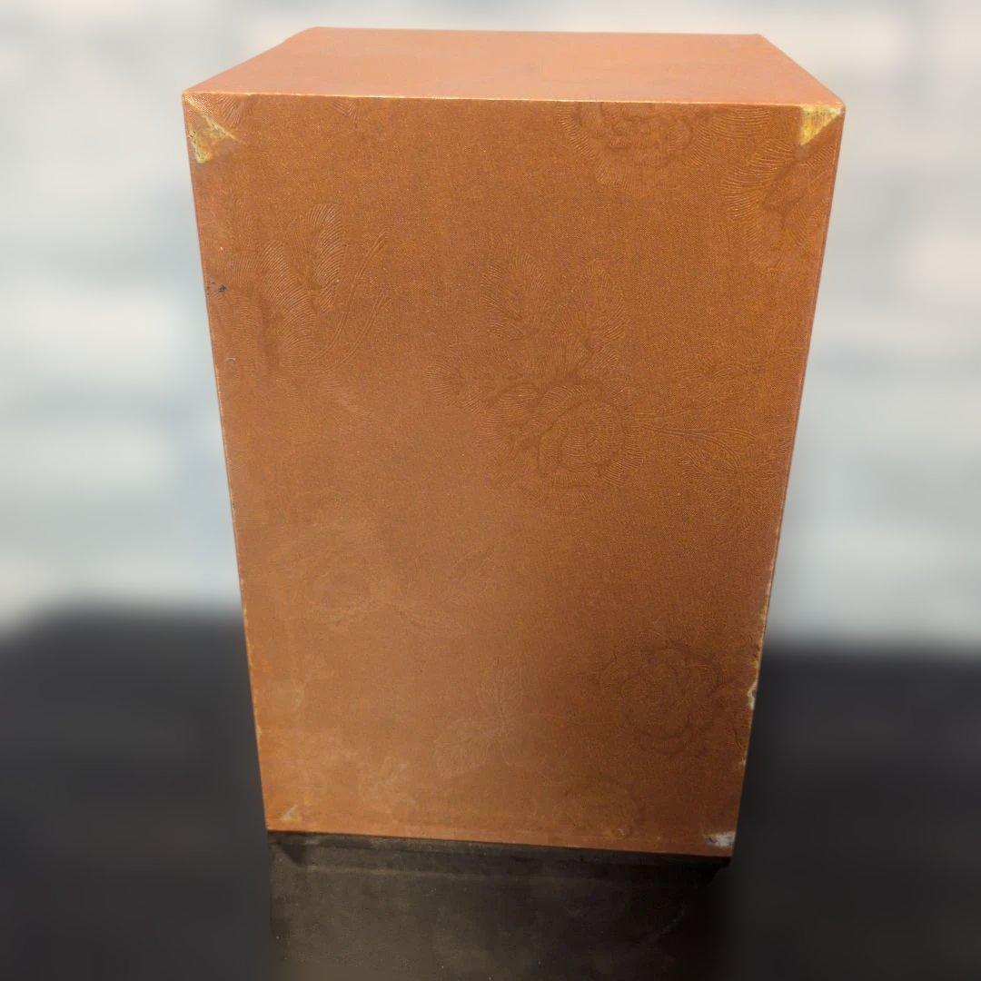 高級書道具】白玉風 筆立て 沁園春 彫刻 箱付き 中国工芸品 飾り物