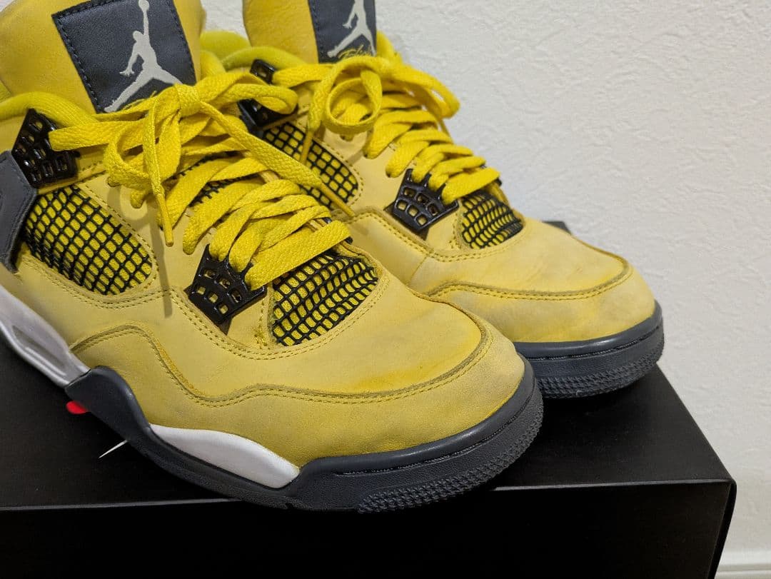 靴 Nike Air Jordan 4 \"Tour Yellow\" 27.5cm
