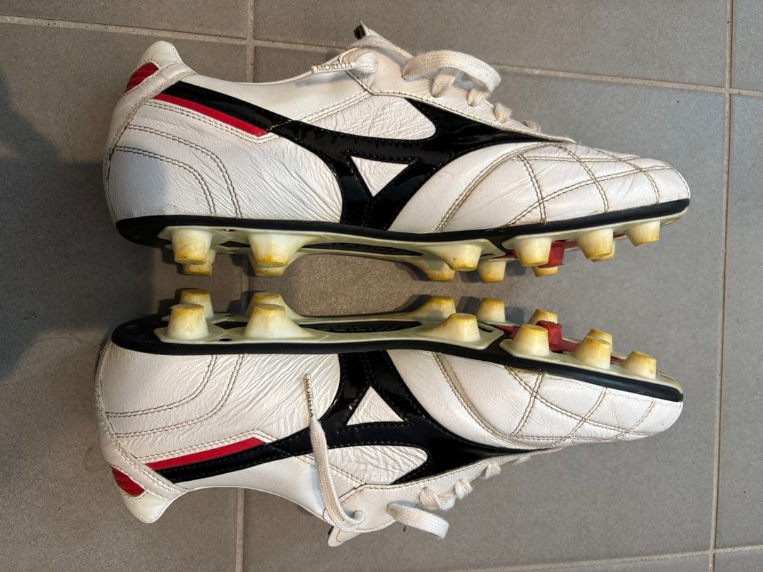 ミズノ　モレリア　2 クロスステッチ　27.5cm