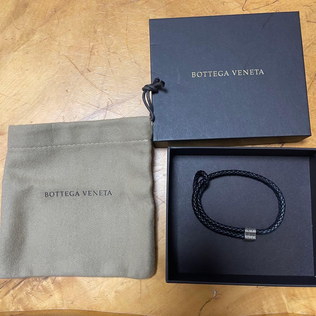 Bottega Veneta ブラックイントレチャートレザーブレスレット 楽天市場】【ジュエリー】BOTTEGA VENETA ボッテガ ヴェネタ ボッテガ