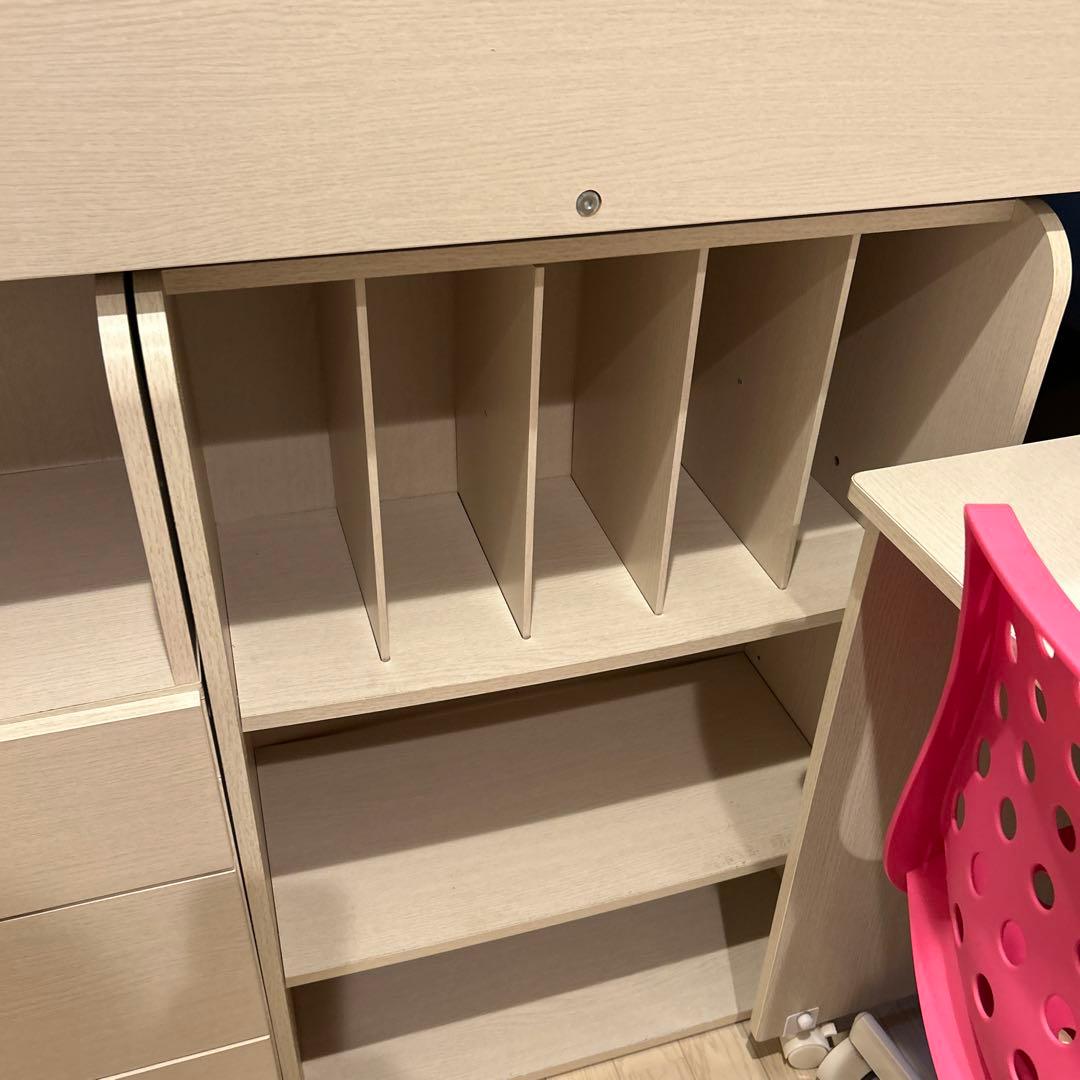 引き取り限定‼️ニトリ システムベッドデスク 子供 - メルカリ