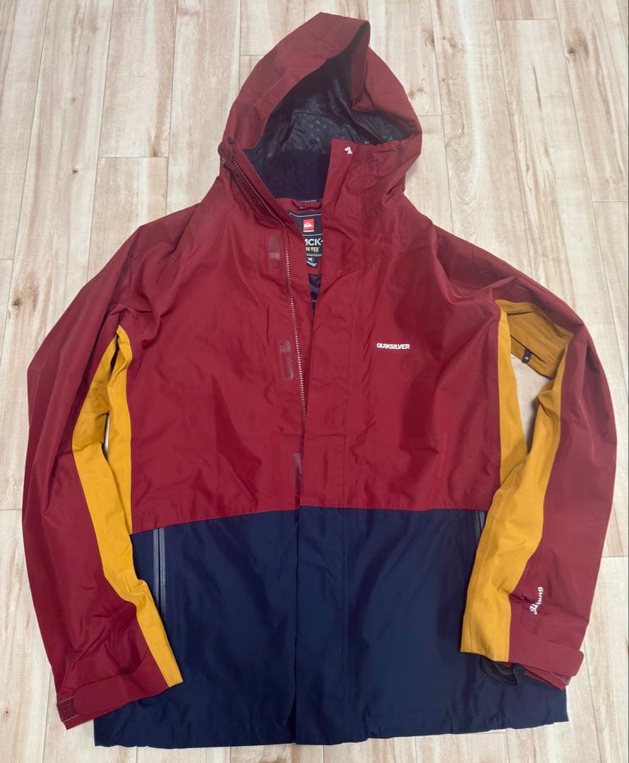 【美品】Quiksilver GORE-TEX スノーボードジャケット M Quiksilver（クイックシルバー） スノージャケット メンズ GORE-TEX