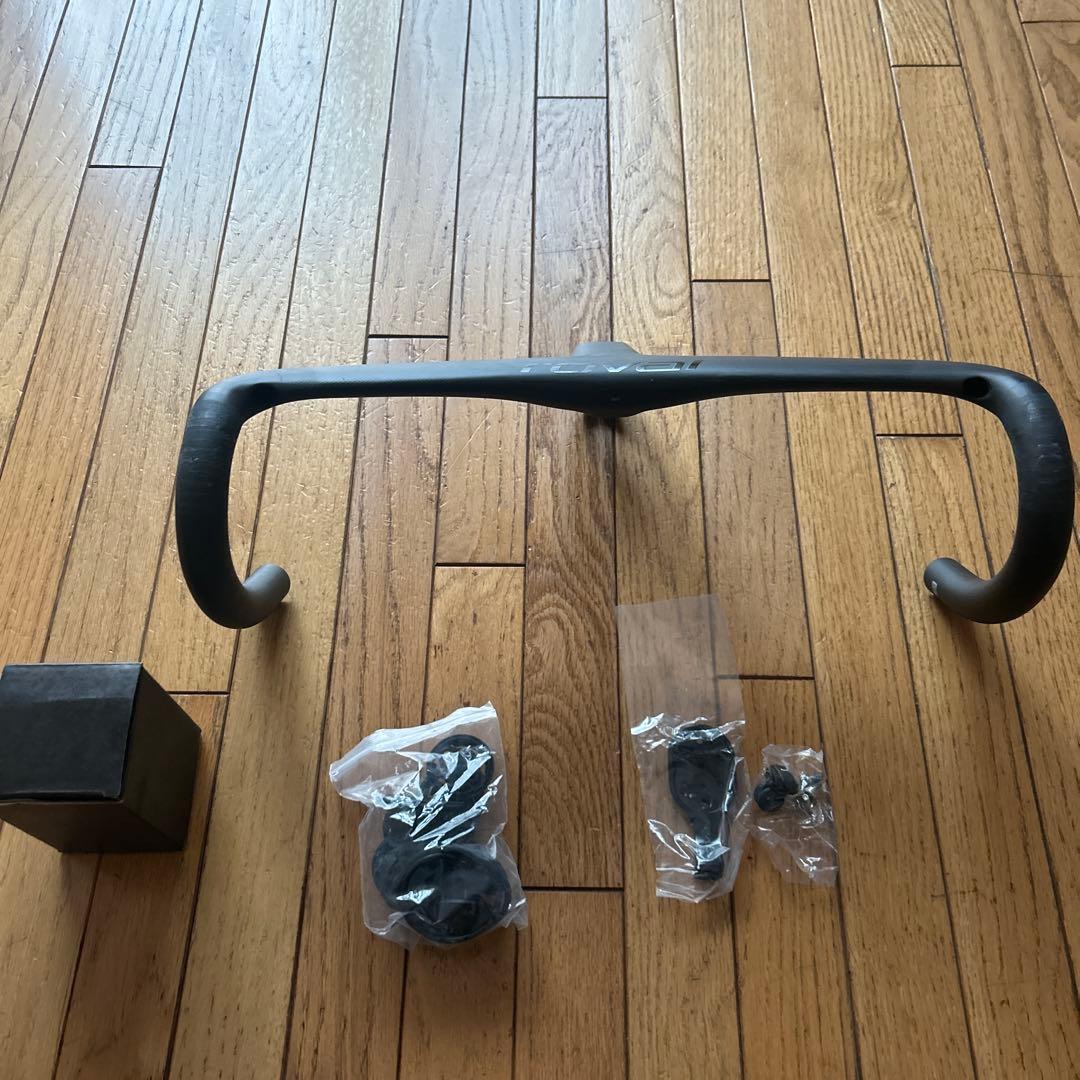 Roval ハンドルバー 400mm 135mmステム ROVAL RAPIDE RD COCKPIT CARB/BLK 31.8X400/135MM(135mm x 400mm