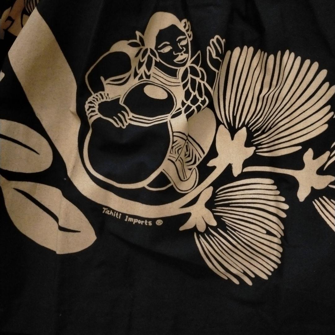 タヒチインポーツ パウスカート ダンサー柄 ブラック - メルカリ