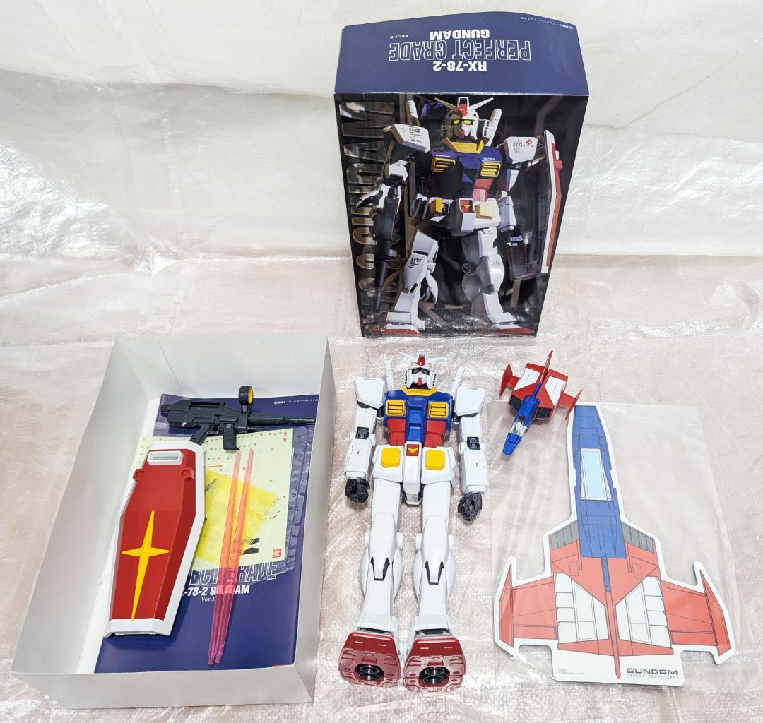 PG MS-06Sザク & RX-78-2ガンダム組立済 SET おまけ付き