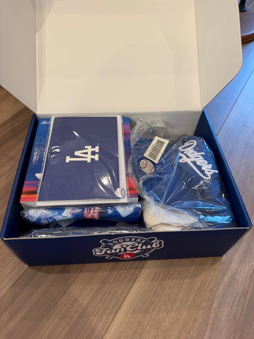 Dodgers Fan Club Box ドジャース ファンクラブ 大谷翔平