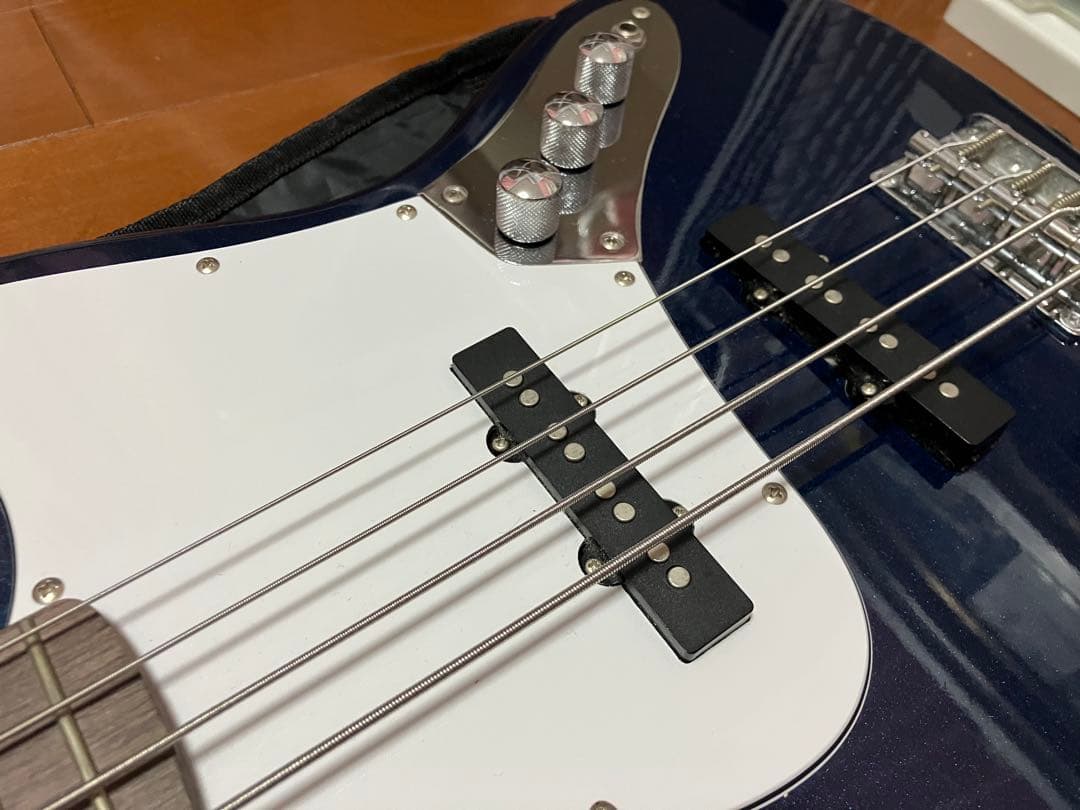 selder エレキベース メタリックブルー