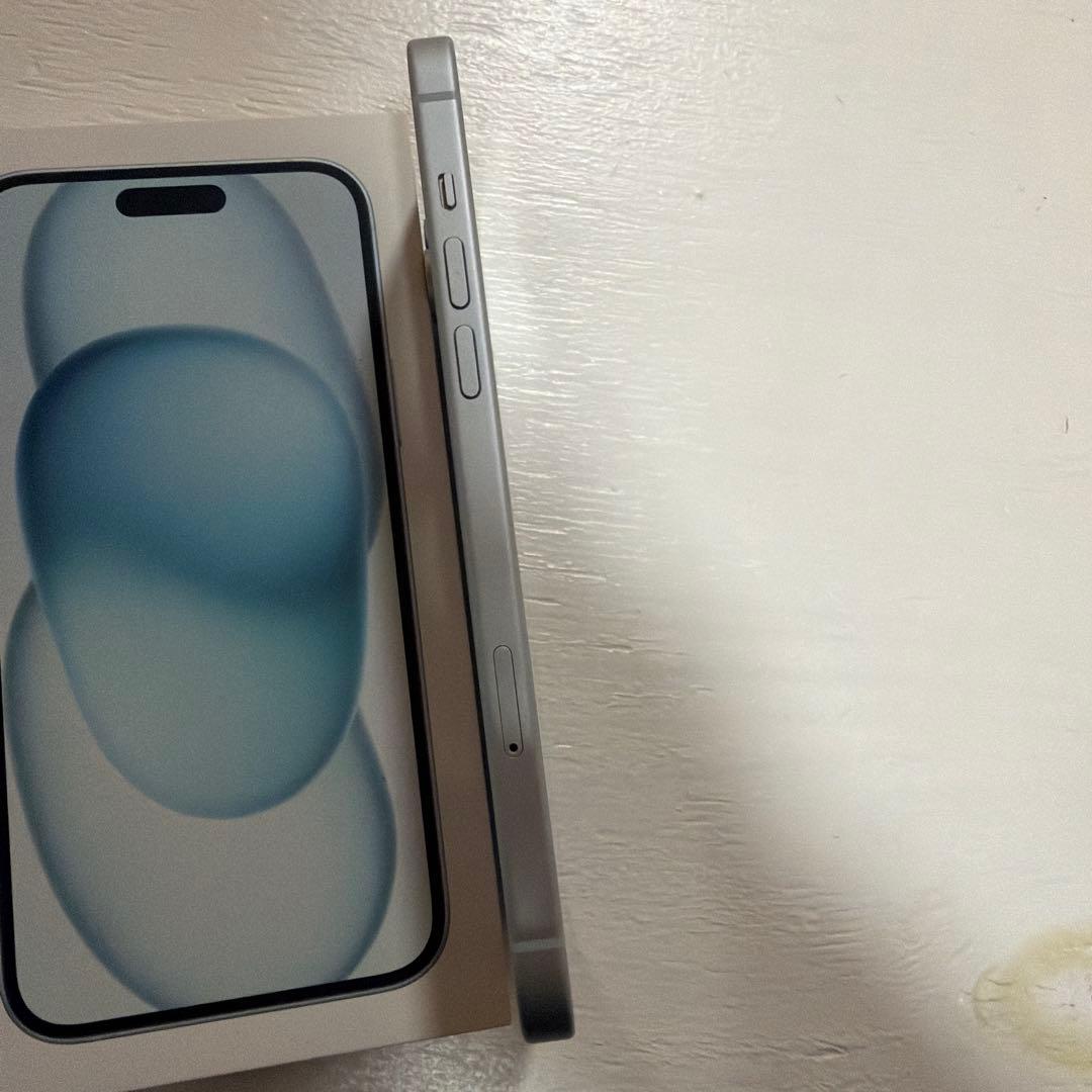 美品】iPhone15plus 256GB本体 バッテリー90% 充電522回 - メルカリ