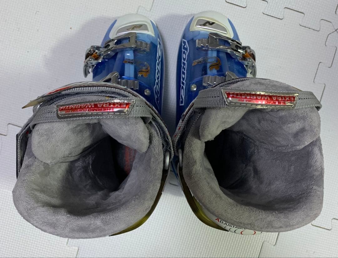 【NORDICA美品】ゲレンデで1回使用 女性用ブーツ25〜25.5cm