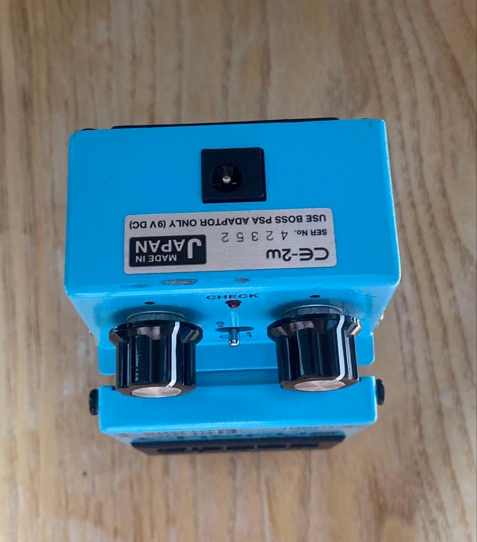 ギター BOSS CE-2W Waza Craft Chorus