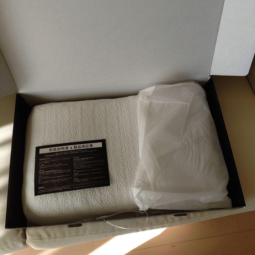 ヒツジのいらない枕 -Fit- テンセル枕カバー（ホワイト）付