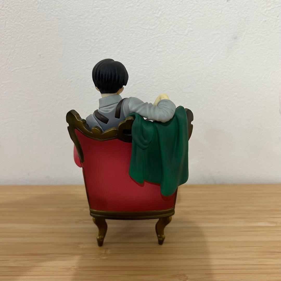 A賞 リヴァイ フィギュア 一番くじ 進撃の巨人 飛べ!調査兵団!!