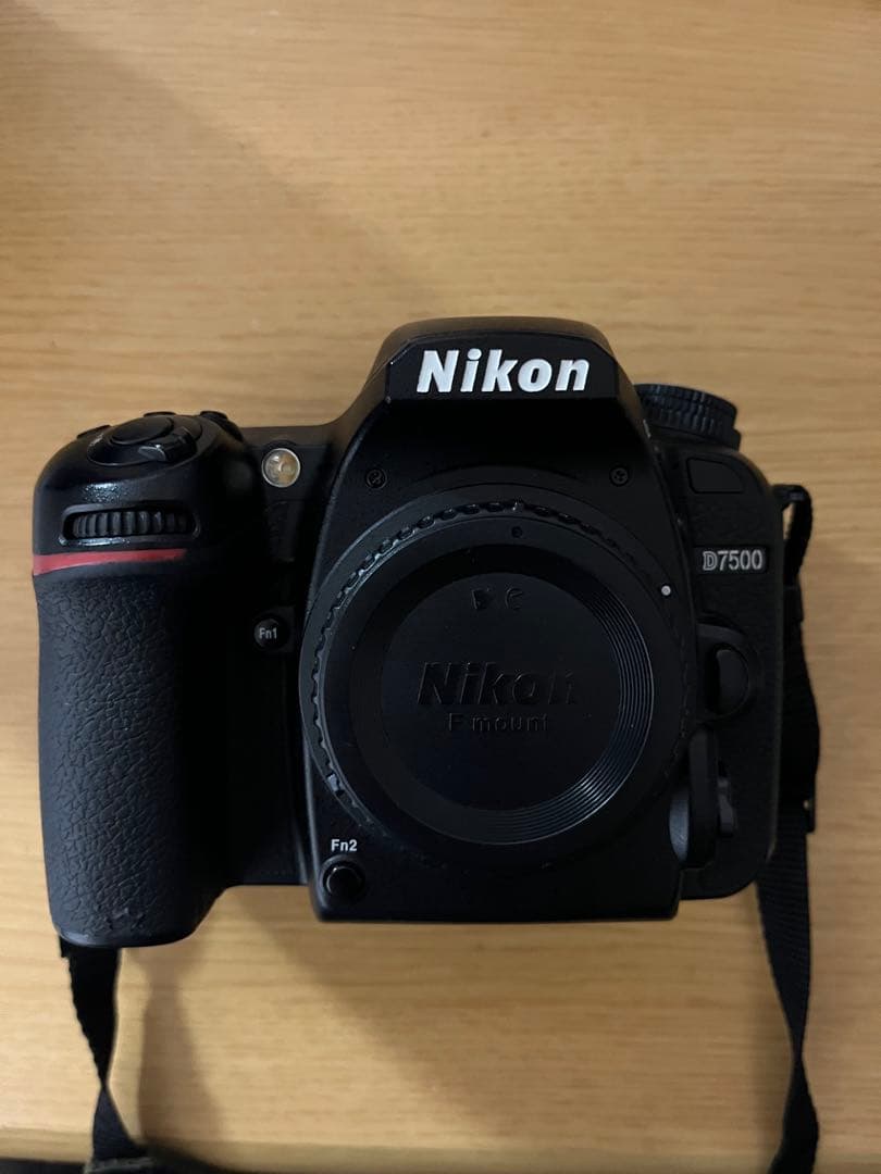 Nikon D7500 デジタル一眼レフカメラ D7500 - 概要 | 一眼レフカメラ | ニコン