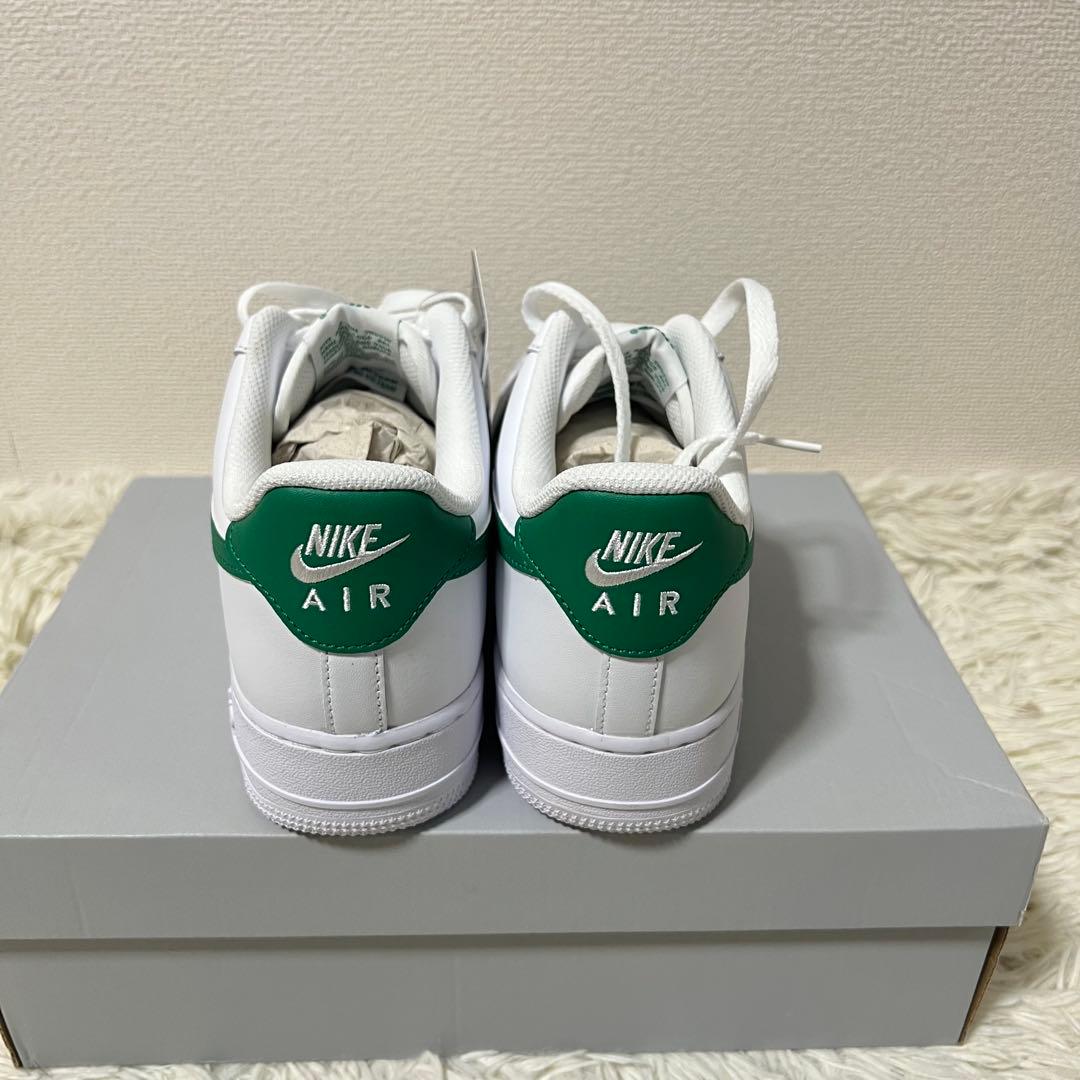 新品　未使用NIKE AIR FORCE 1 ’07 27.5cm