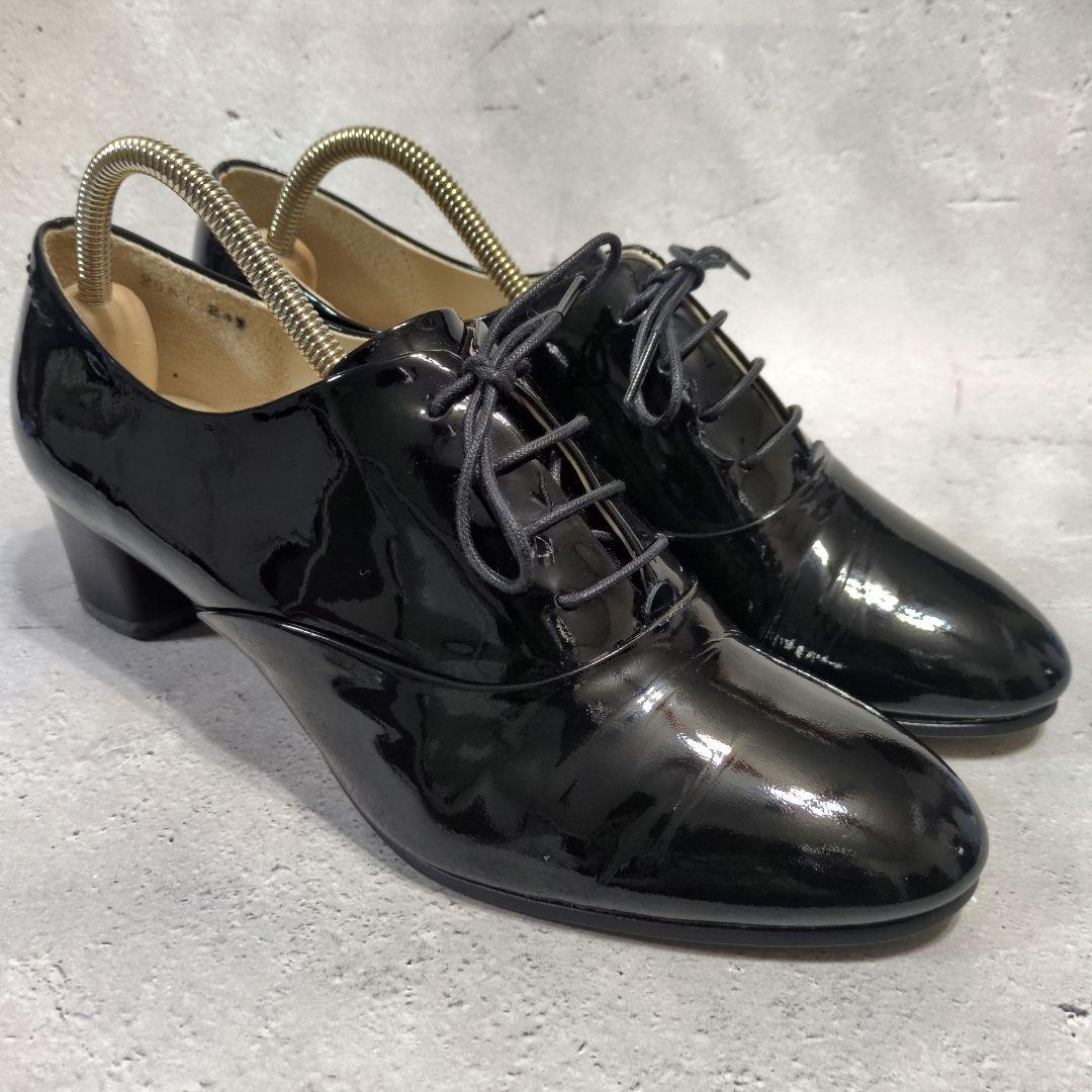 極美品 マーガレットハウエル アイデア ヒールパンプス エナメル 24.5cm