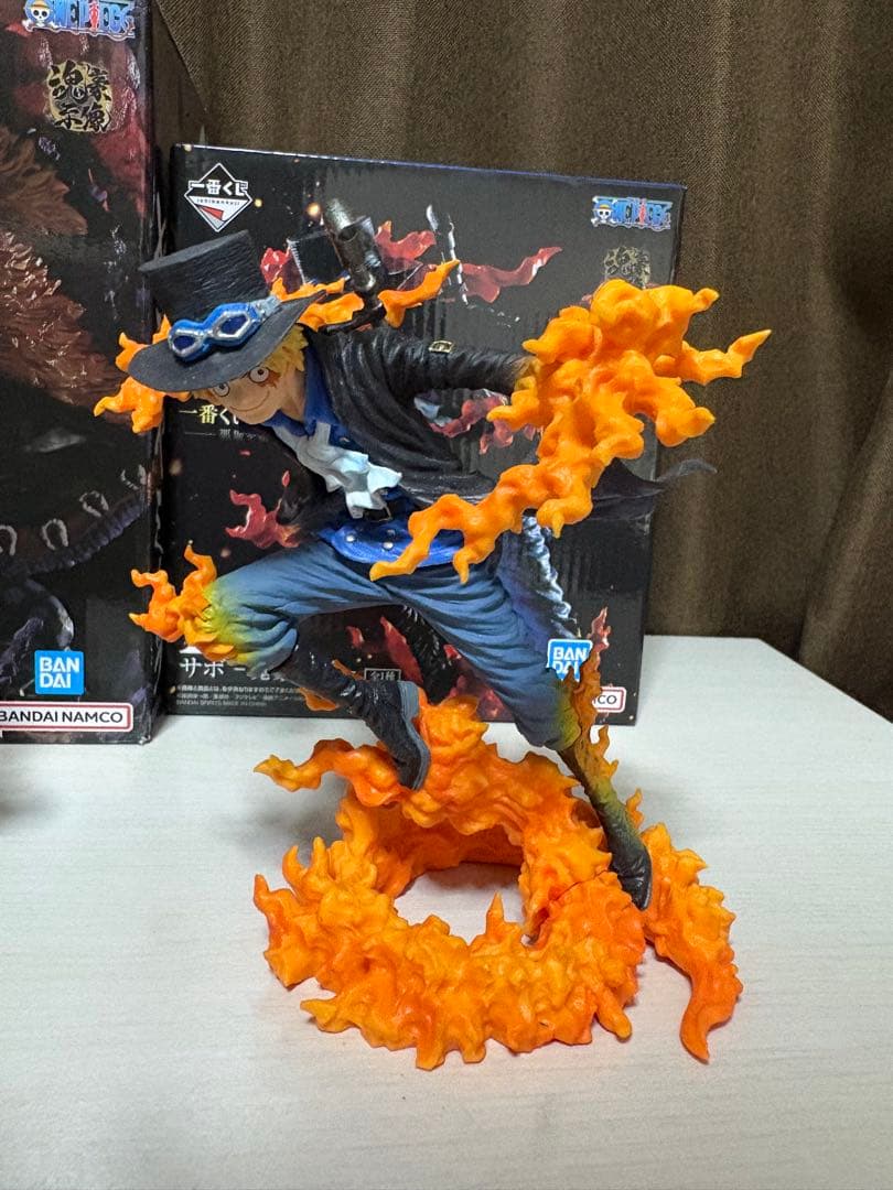 ワンピース　一番くじ　魂豪示像　ラストワン賞ゾロ　B賞ティーチ　A賞サボ　セット