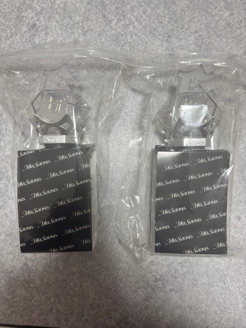 SixTONES MILESixTONES ペンライト 2本セット SixTONES MILESixTONES ペンライト 2個セット - メルカリ