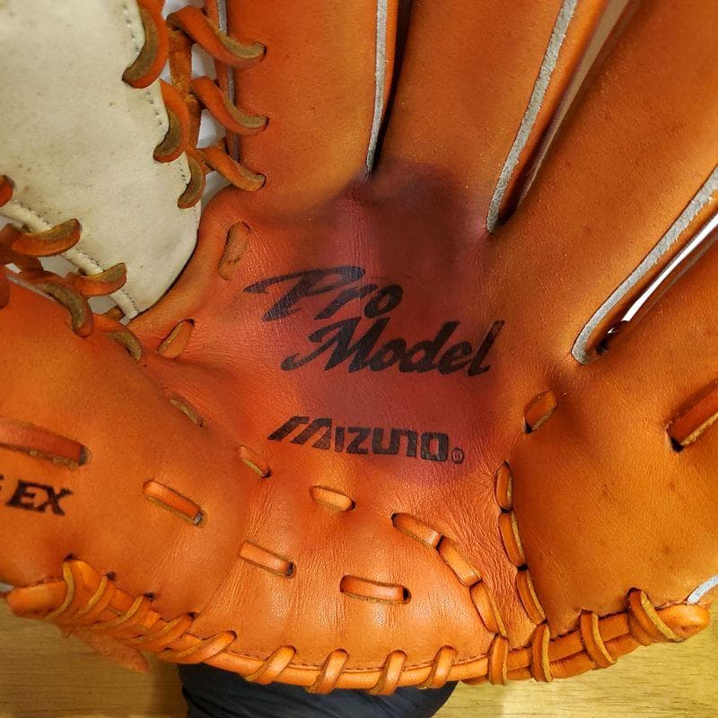 ミズノ 高橋由伸モデル 限定品 Y字ウェブ Mizuno 外野用 軟式グローブ