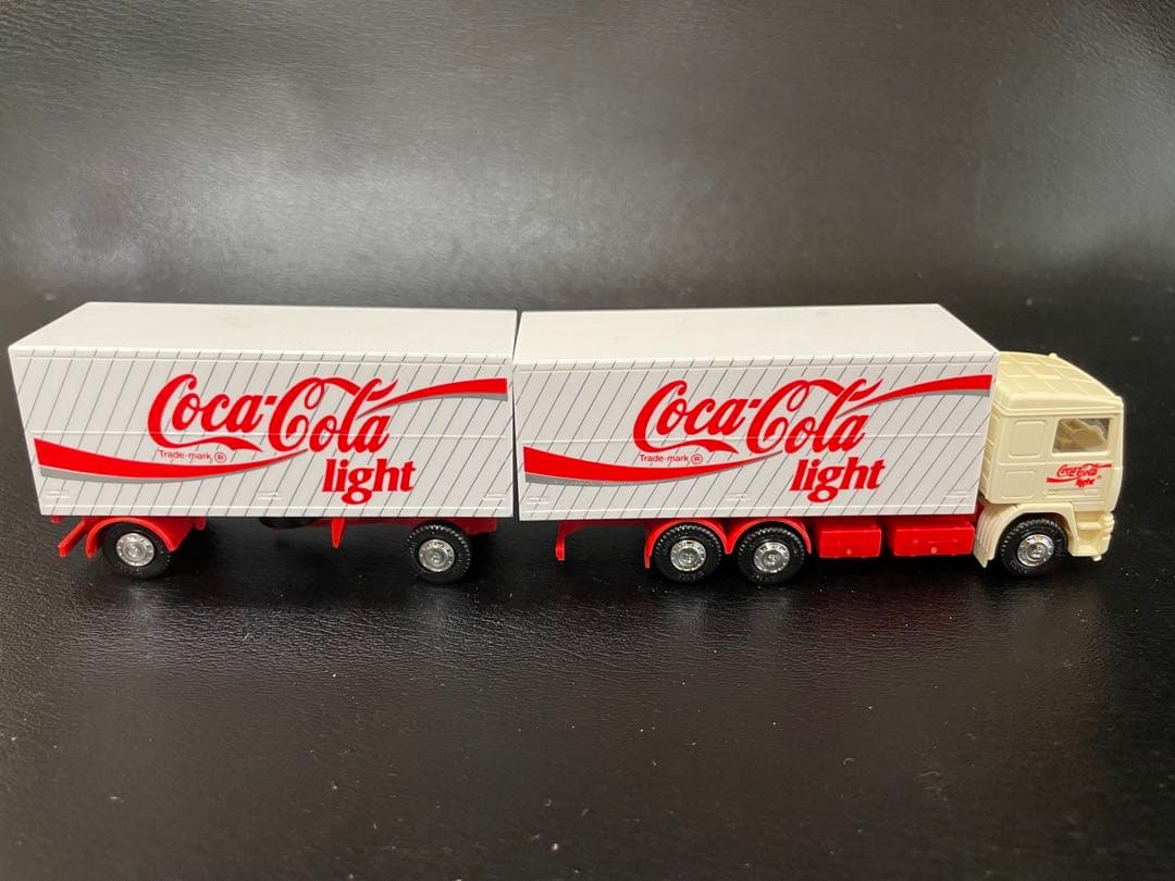 コカコーラ　Coca-Cola デリバリートレーラー　ALBEDO社　ドイツ製