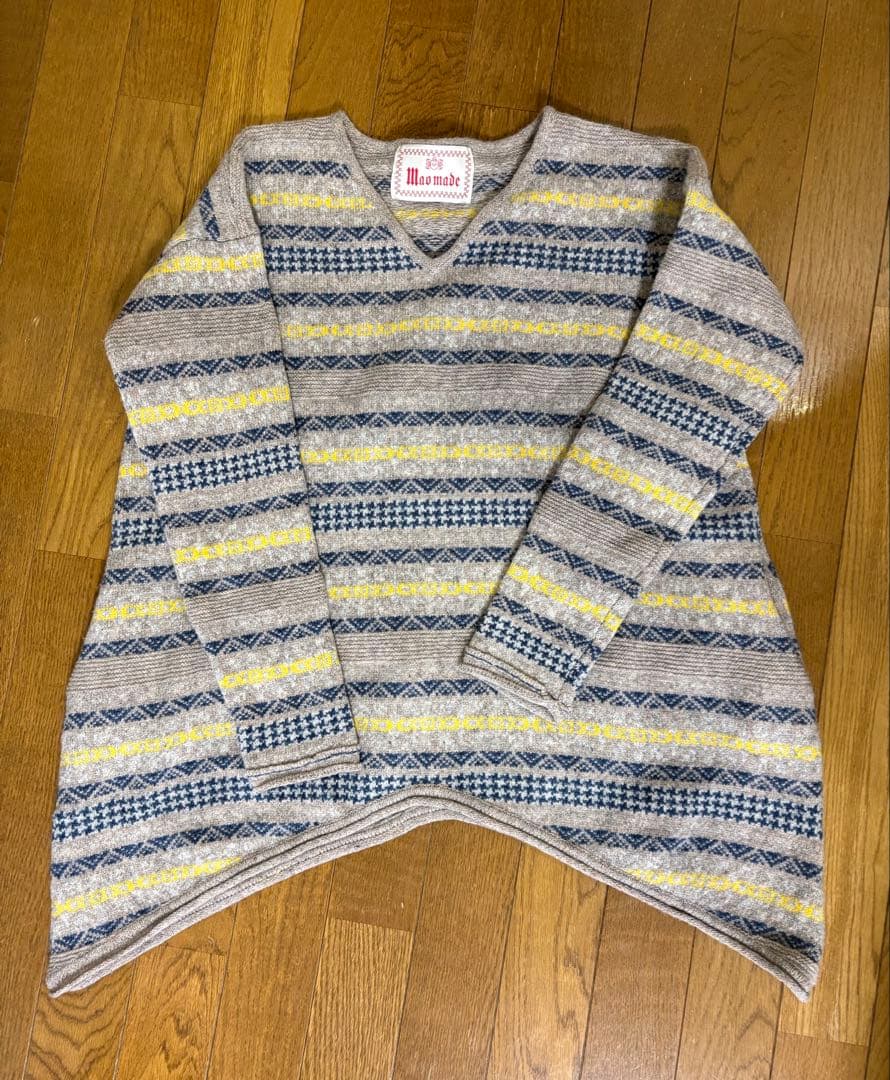 マオメイドMaomade Vネックニット MAO MADE（マオメイド） フェザーヤーン ディープVネック ニット