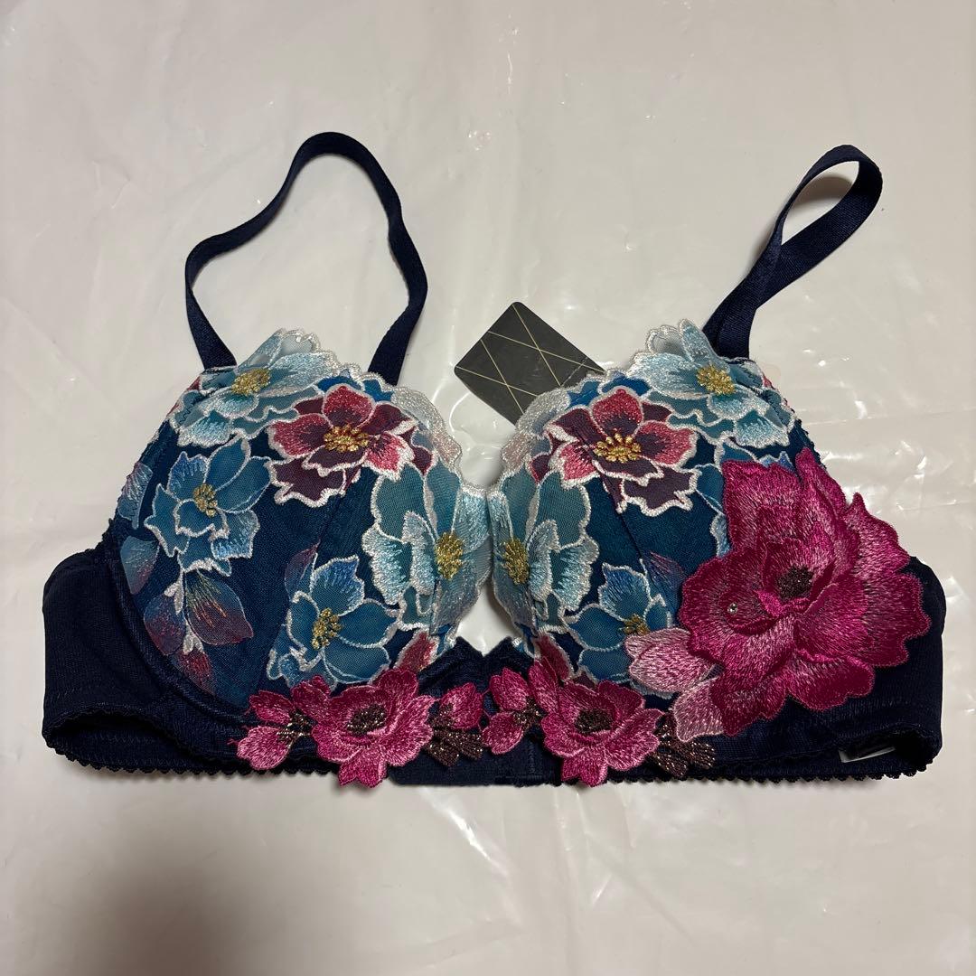 新品未使用＊サルート＊ワコール＊日本の花嫁＊D70 - メルカリ