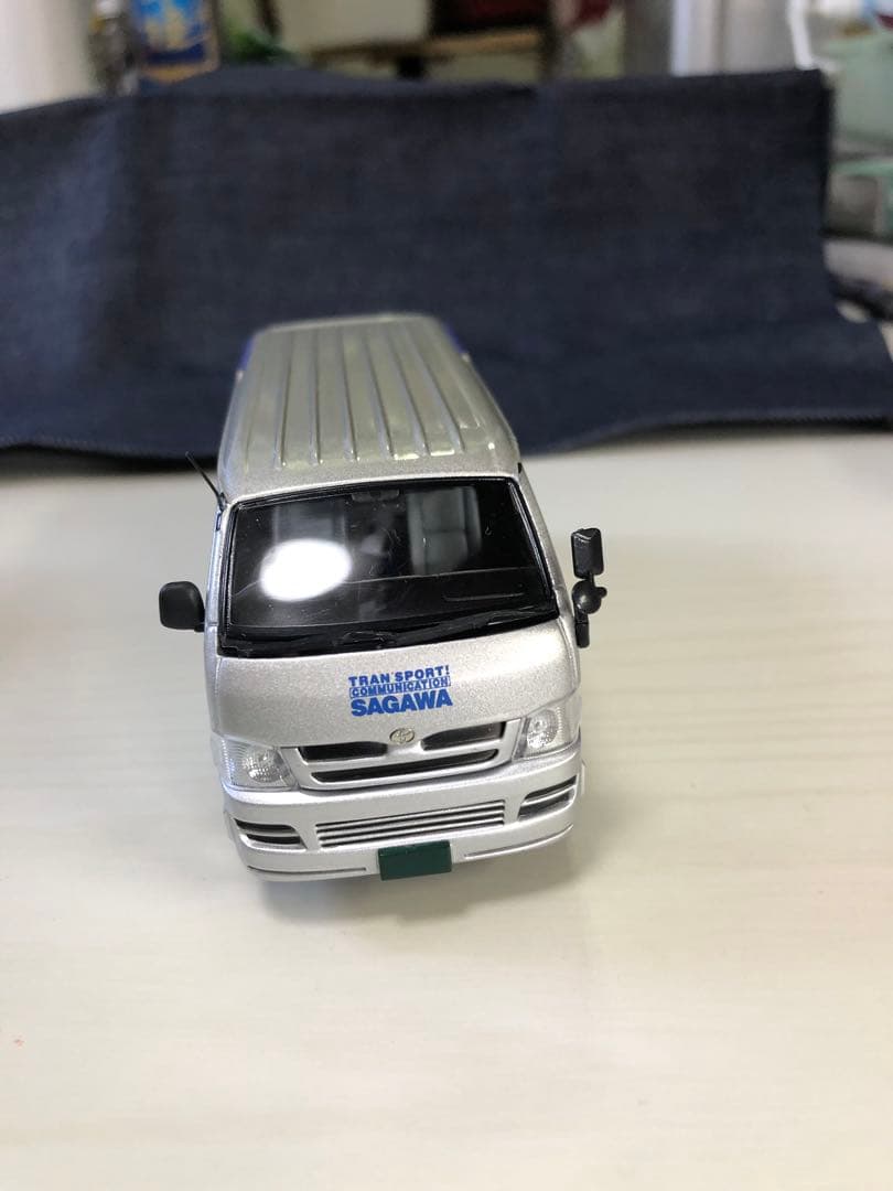 京商トヨタ ハイエース　ミニカー 4台セット
