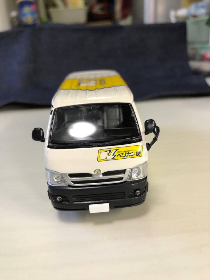 京商トヨタ ハイエース　ミニカー 4台セット
