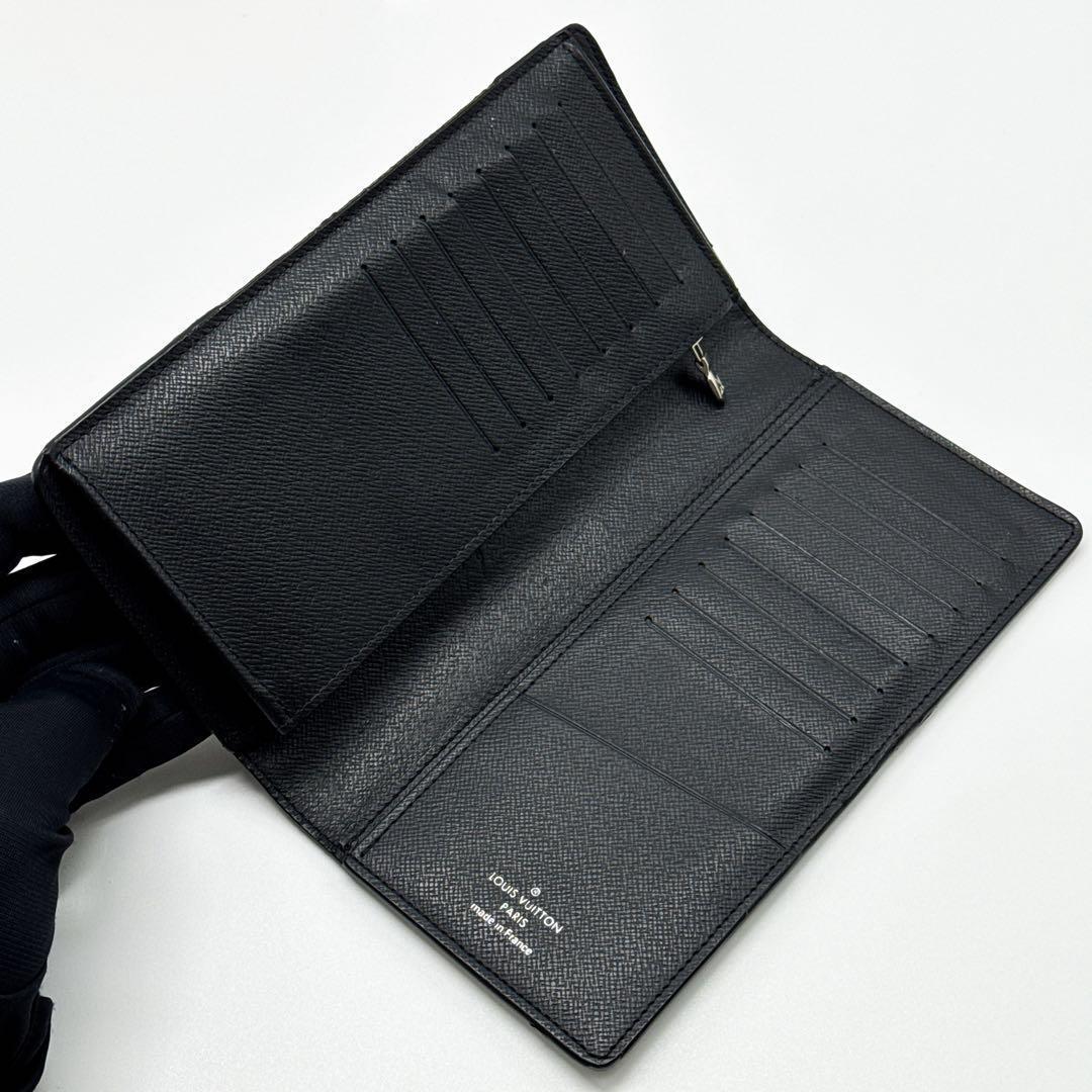 ルイヴィトン タイガ ポルトフォイユ ブラザ 財布 黒 ブラック 二