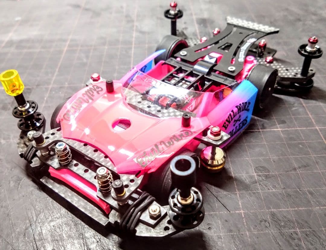 ミニ四駆　完成品　ライキリ　MSシャーシ　ピンク