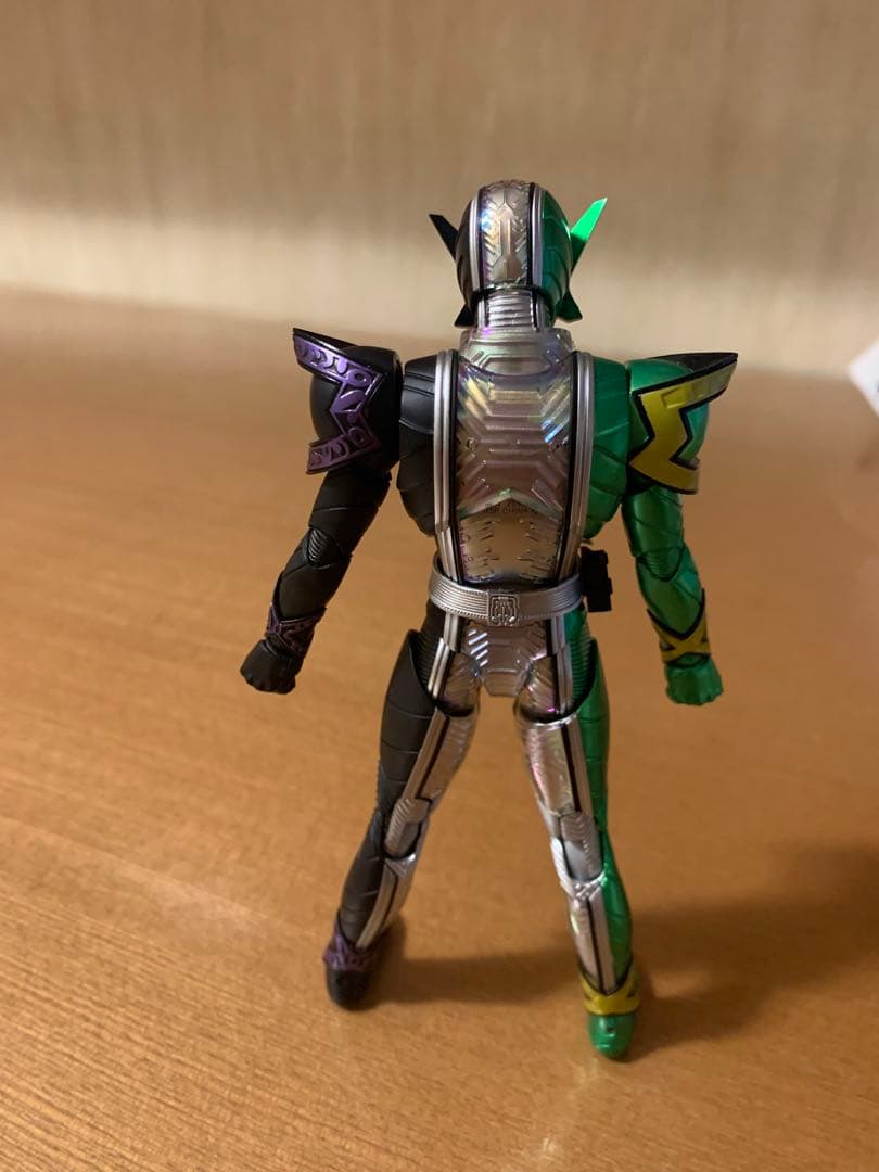 S.H.Figuarts真骨彫　仮面ライダーWサイクロンジョーカーエクストリーム