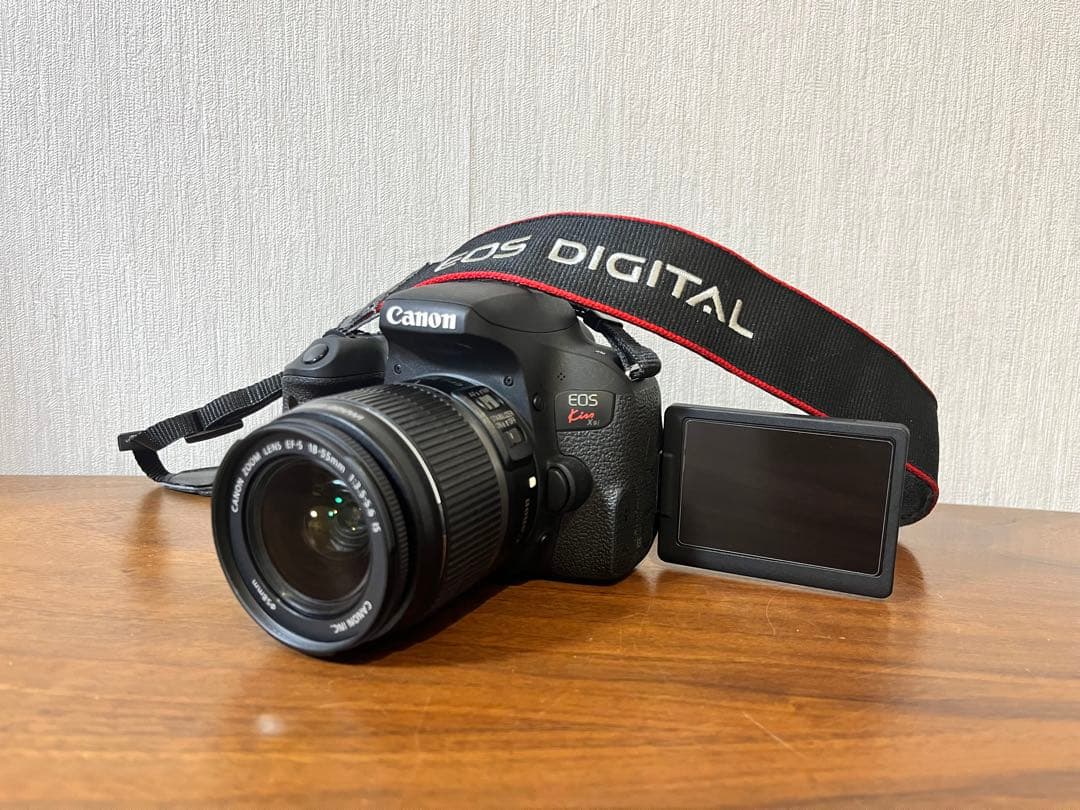 Canon EOS Kiss X9i レンズキット CANON EOS Kiss X9i ダブルズームキット 価格比較 - 価格.com