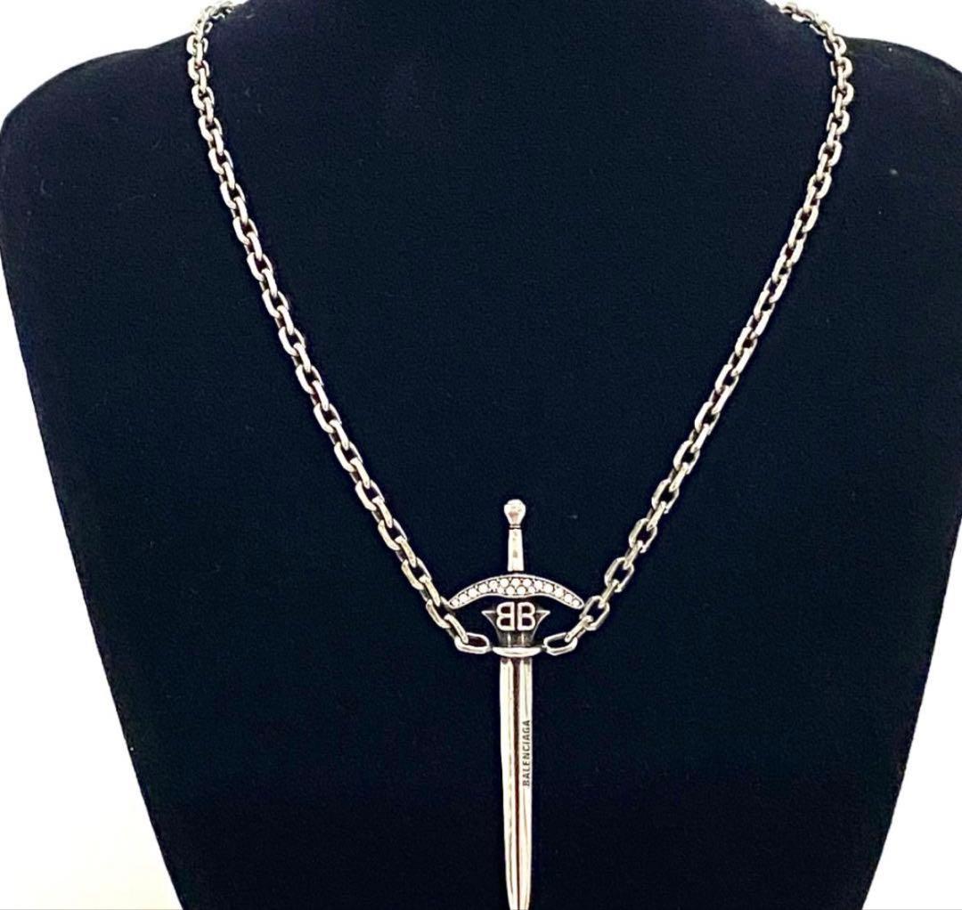 BALENCIAGA GOTH SWORD アンティーク シルバー ネックレス - メルカリ