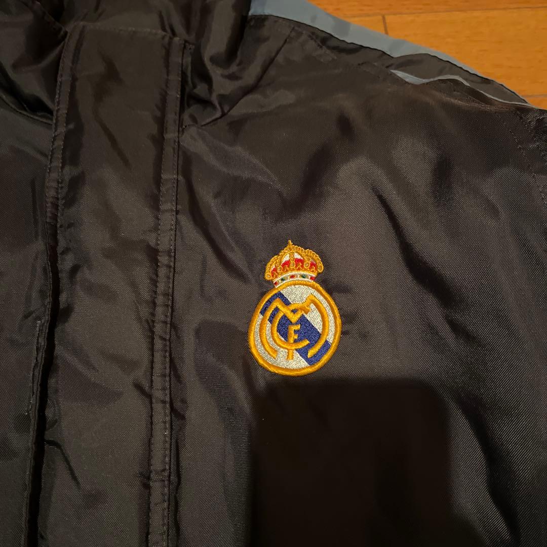 レアル・マドリード ベンチコート サイズO - メルカリ