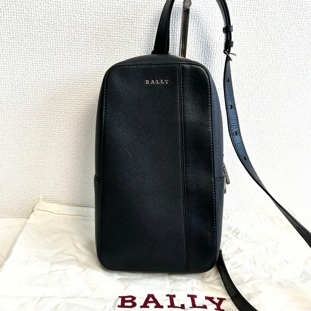 美品　\" BALLY \" Mythos シボ革　スリングバッグ ボディバッグ BALLY/バリー_Men通販 | Mythos スリングバッグ ブラック
