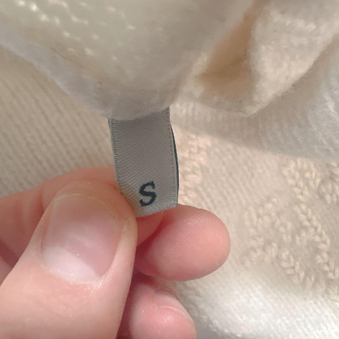 MONCLER モンクレール ニット ショート丈 カシミヤ ワッペン S - メルカリ