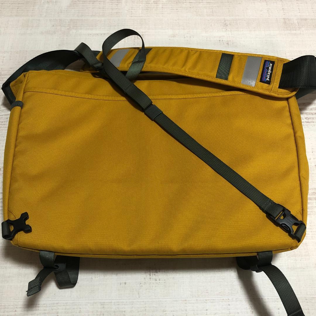 レア・廃番人気モデル‼️パタゴニア ハーフ・マス メッセンジャー