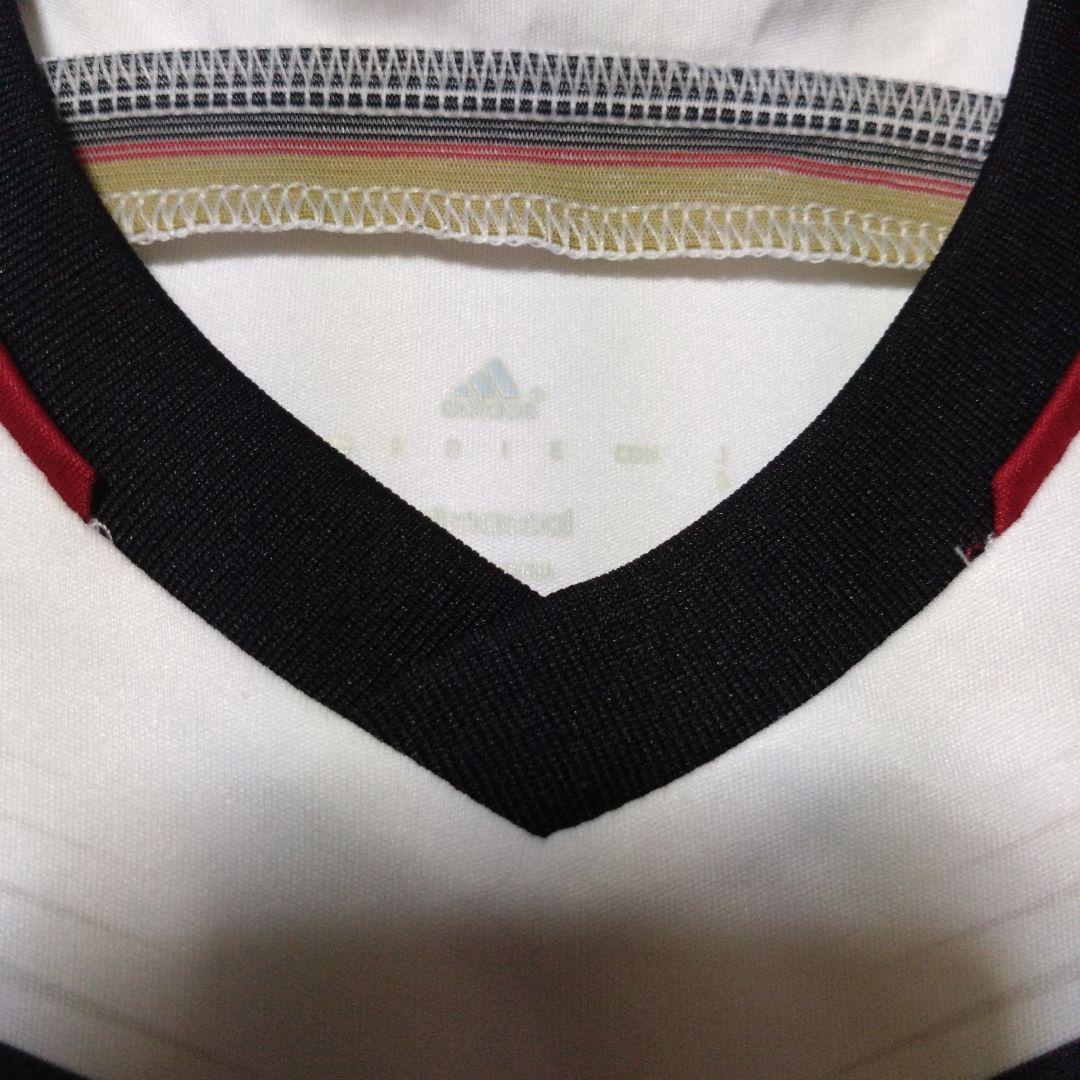 ドイツ代表 メスト・エジル（左利きのテクニシャン） - メルカリ