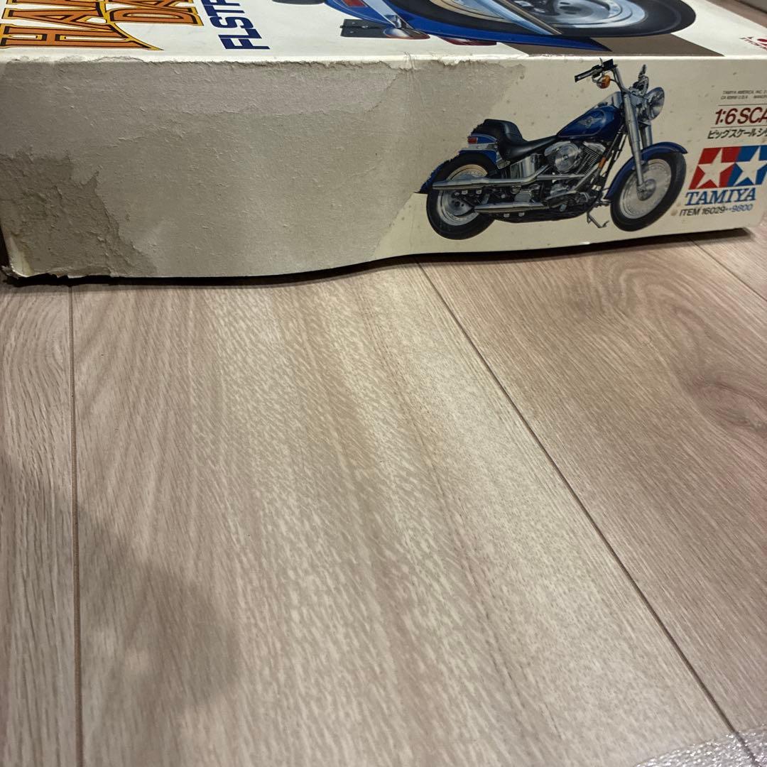 タミヤ　ハーレーダビッドソン FLSTF FAT BOY プラモデル