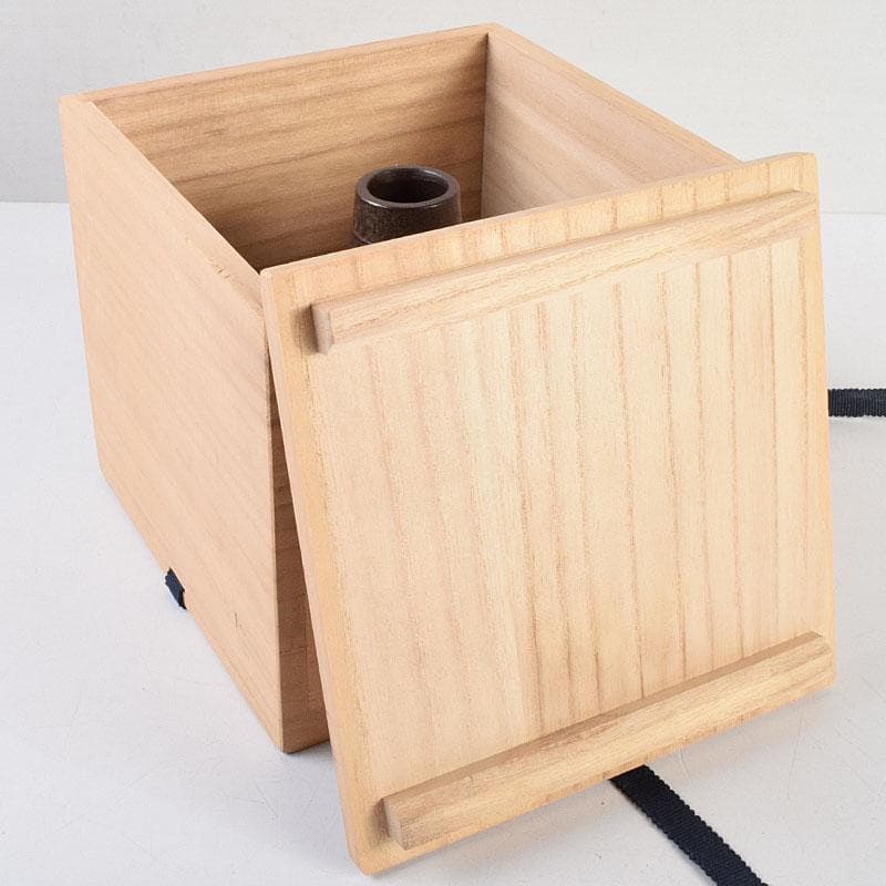 南部鉄器 御釜師 鈴木盛久作 波紋花器 重さ約1015g 共箱 M R9373