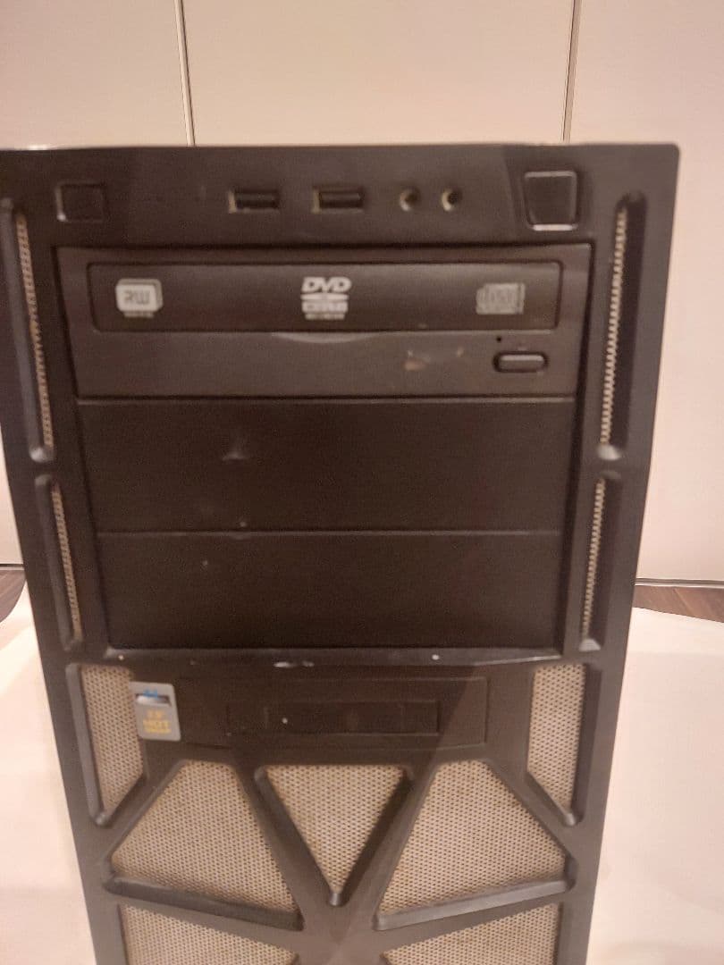 自作PC Core i7 メモリ16GB (動作するはすですがジャンク品）の通販は