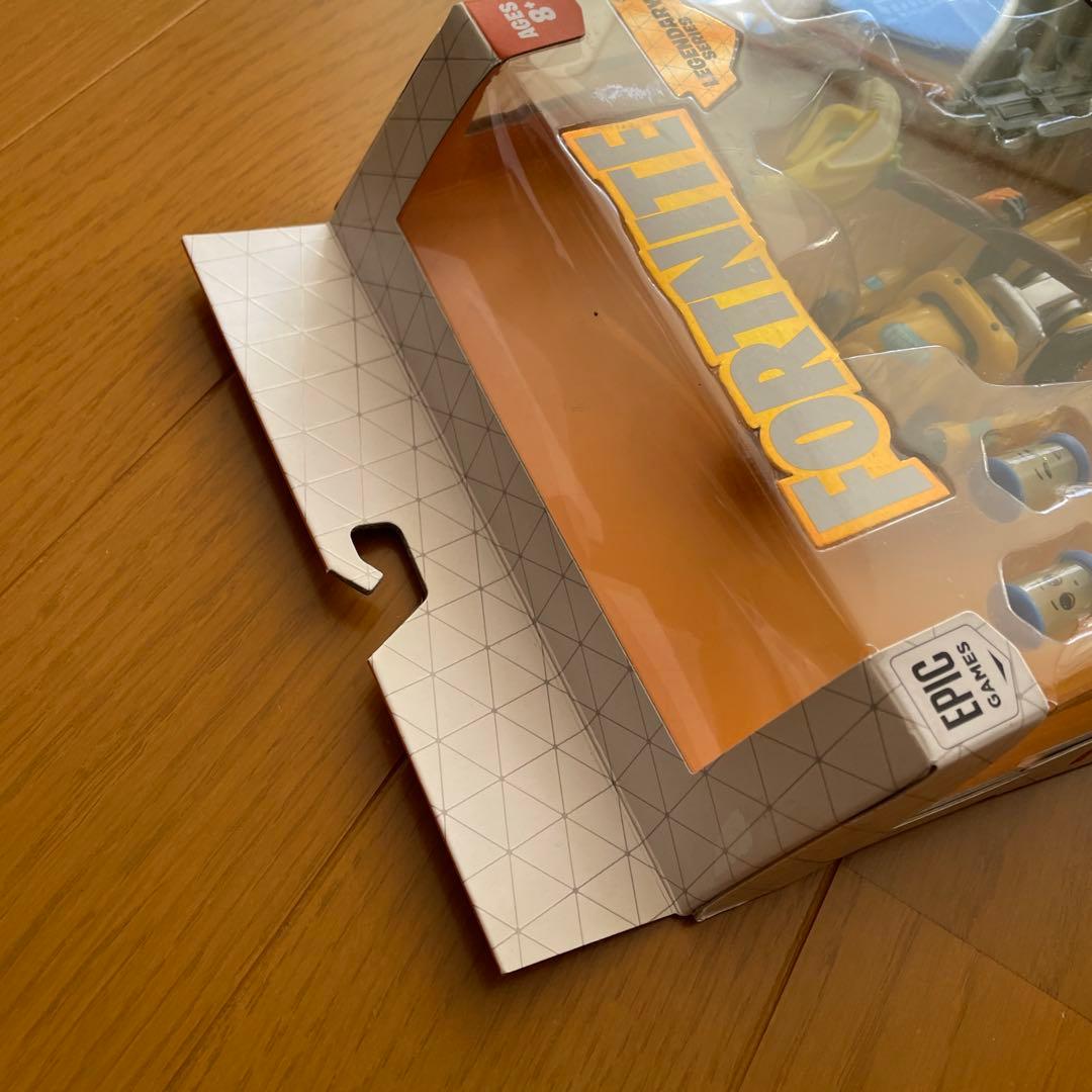 FORTNITE フィギュア P-1000 legendary ピーリー