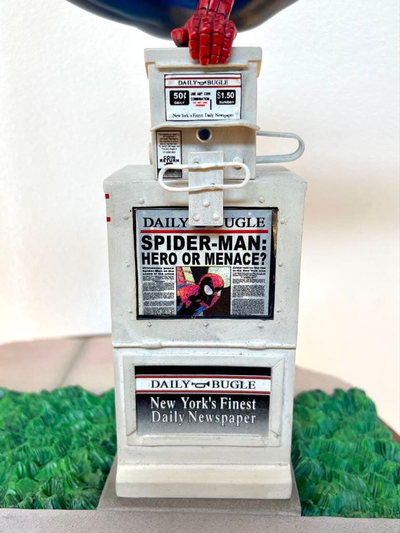 スパイダーマン スタチュー プレミアムコレクション　ダイヤモンドセレクト トイズ