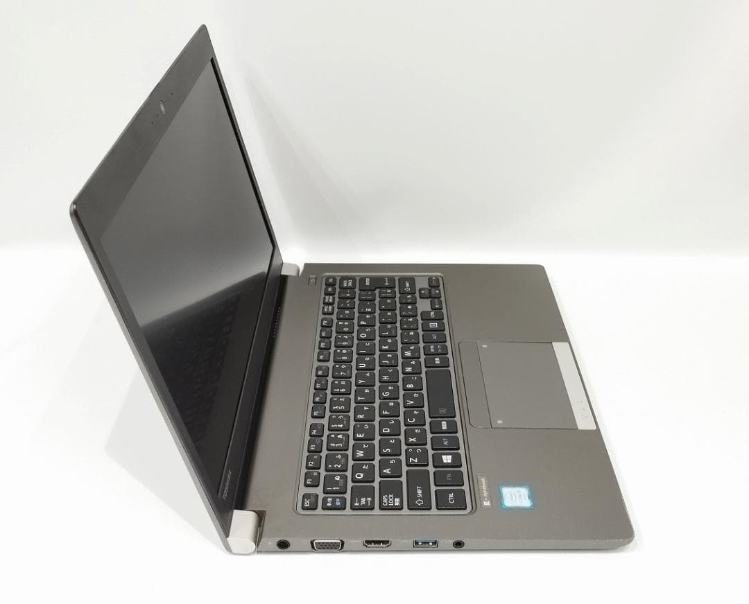 13.3FHD R63/D 6世代Core I5 8GB 256GB W11