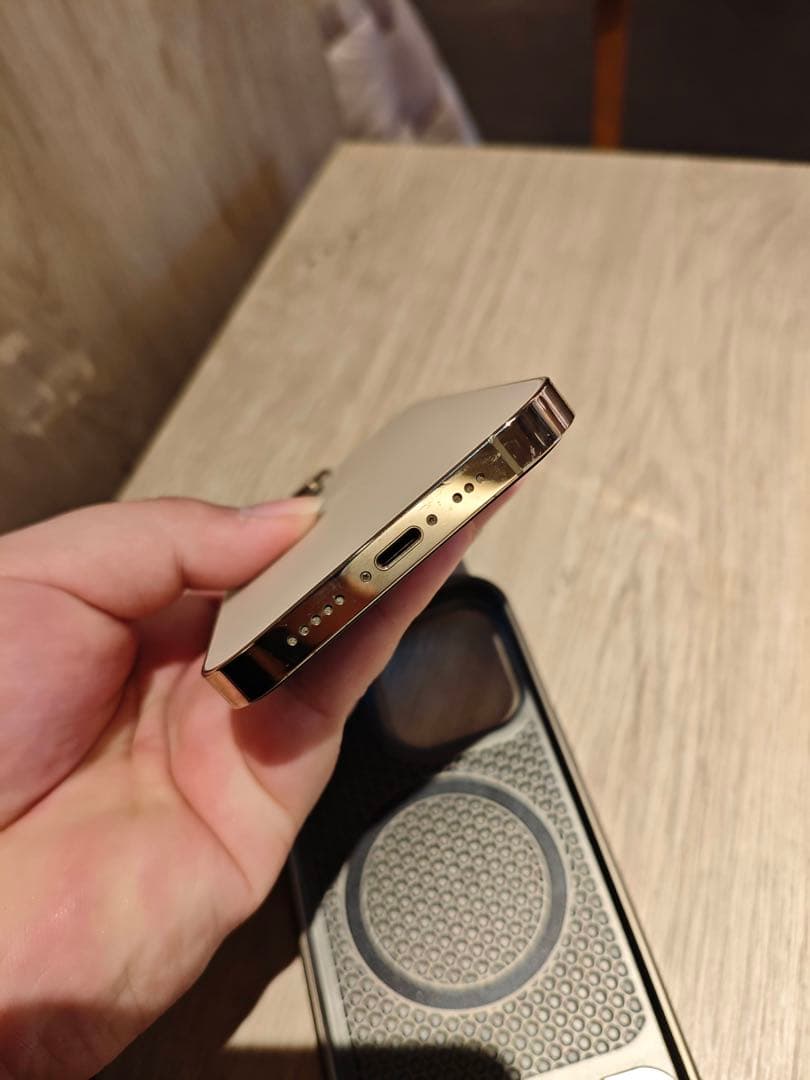 iPhone 13 Pro 256GB ゴールド｜中国版｜デュアルSIM - メルカリ