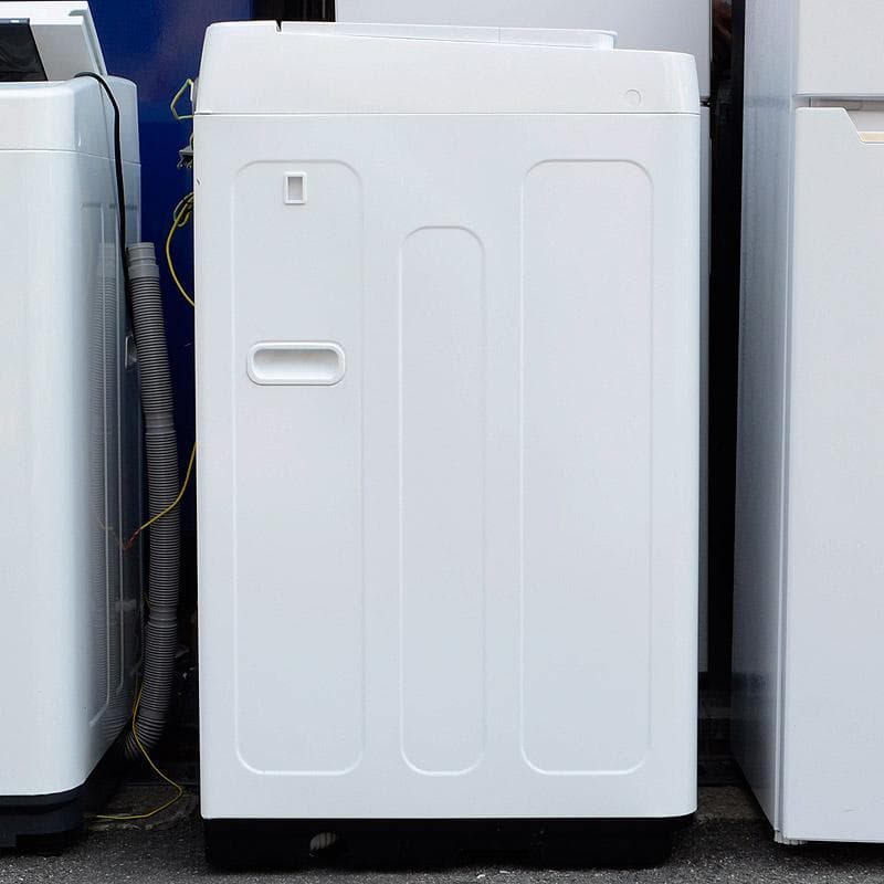 23年製　ハイセンス　5.5kg　全自動洗濯機　タテ型　HW-T55H