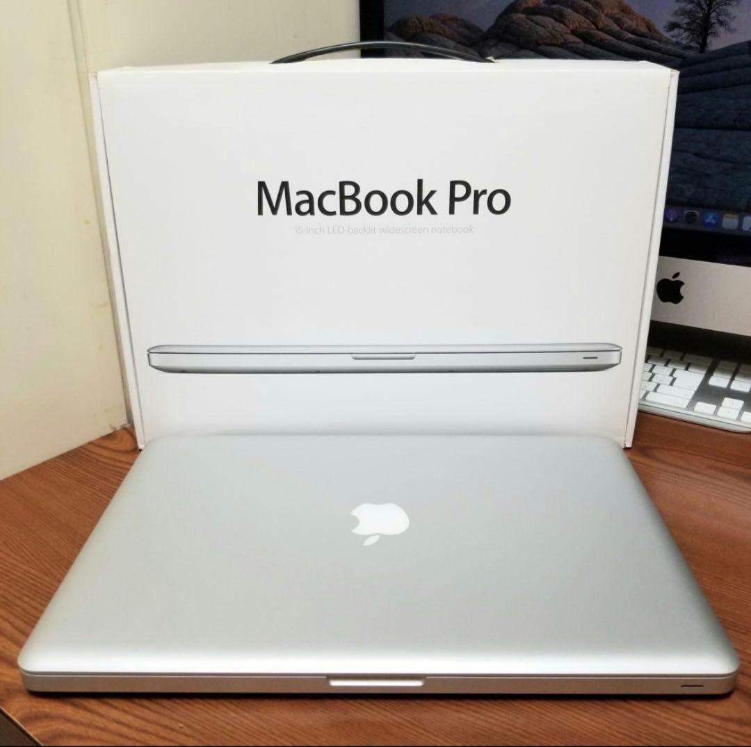 超美品 MacBook Pro 15インチ i7/16GB/740GB