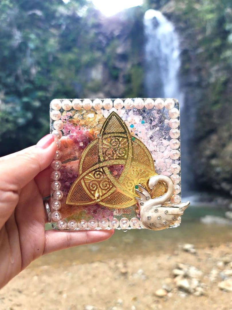 特別価格限定品沖縄ター滝★彼の気持ちを掴む愛されプレートオルゴナイト 滝つぼに転落、男性死亡 沖縄の人気スポット「ター滝」 | 沖縄タイムス