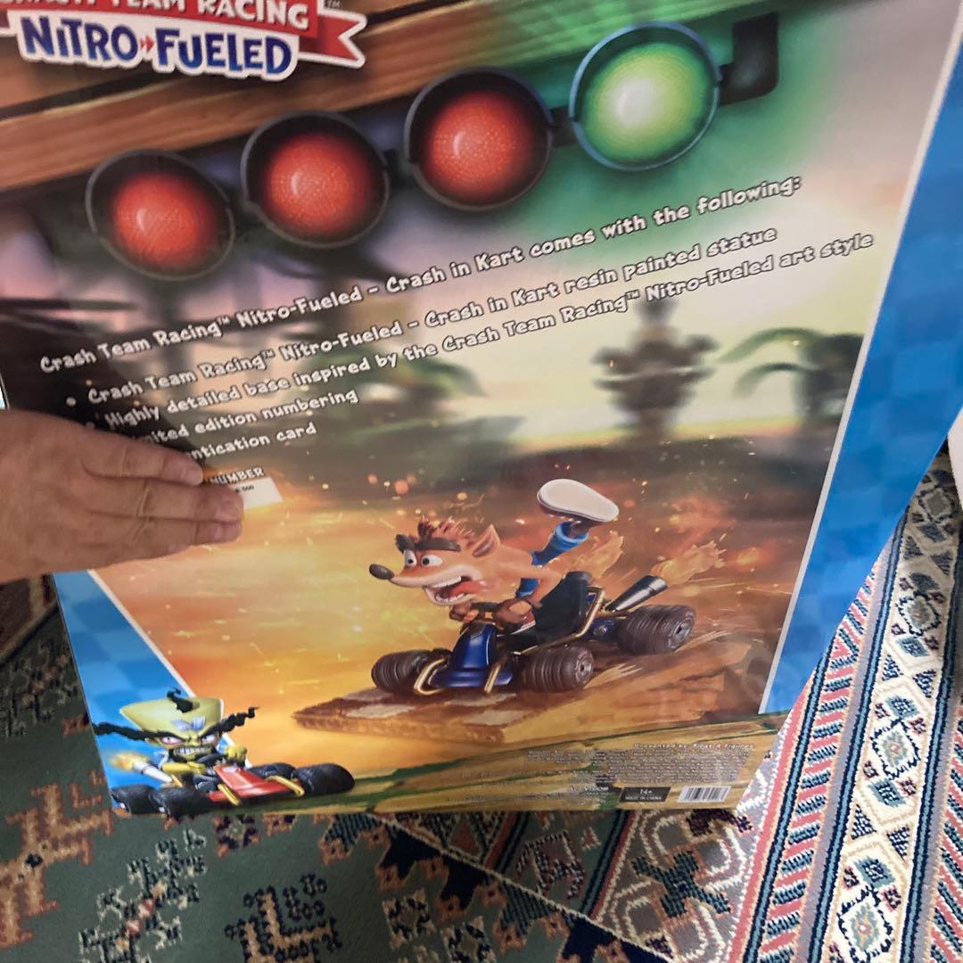 クラッシュ・バンディクー レーシング ブッとびニトロ! 　 スタチュー カート