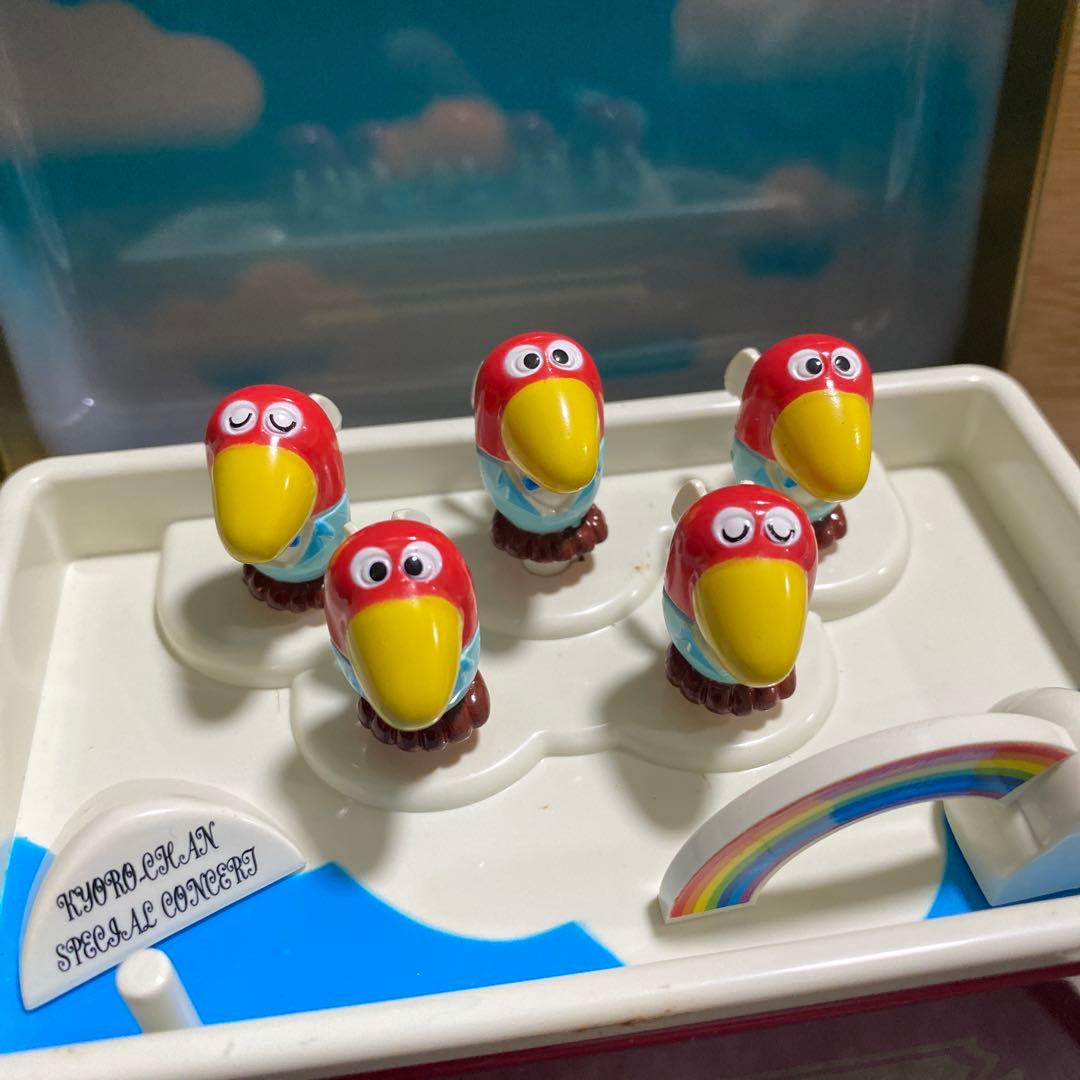 激レア！森永チョコボール100周年 天使のキョロちゃんオルゴール 金の