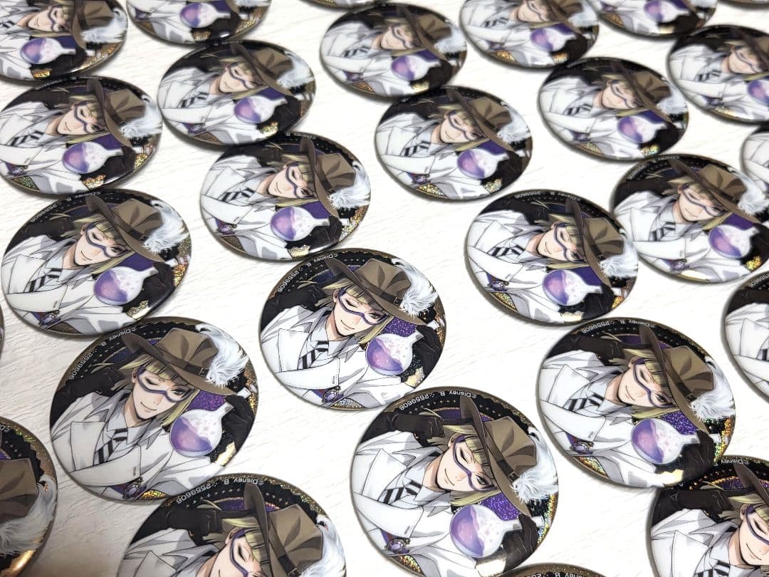 ツイステ ルーク 実験着 缶バッジ セット 痛バ - メルカリ